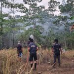 TEP UGM Dan Warga Bupul Indah Selamatkan Permukiman Bahu-Membahu Atasi Karhutla Di Merauke